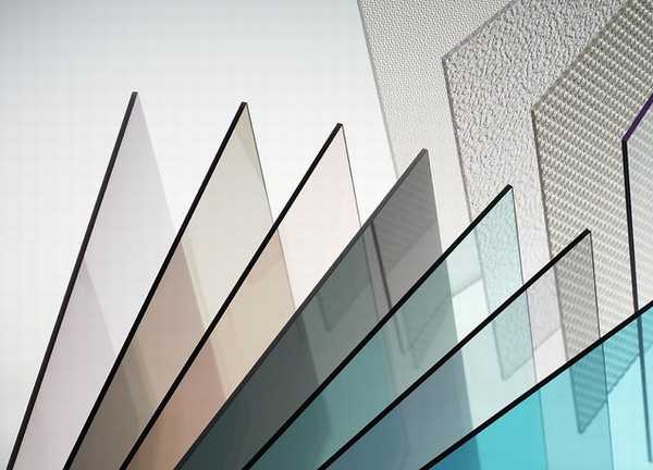 Vật Liệu Phúc Thịnh – Địa chỉ uy tín tại TP.HCM chuyên cung cấp tấm poly màu đẹp, chất lượng cao.