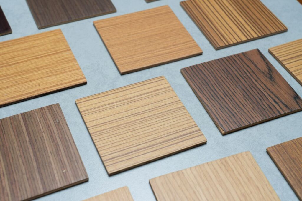 Cách nhận biết sàn nhựa giả gỗ an toàn cho sức khỏe