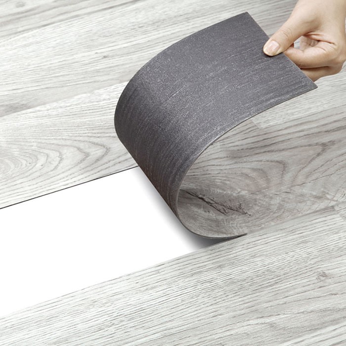 tránh sàn nhựa giả gỗ bị phồng ngay từ đầu