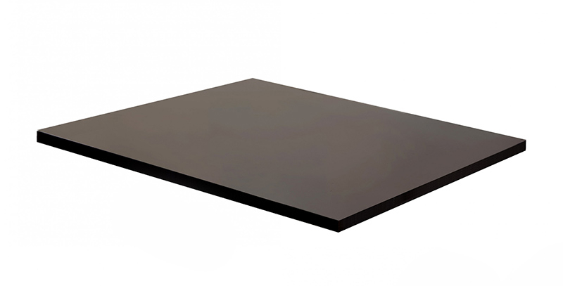 Tấm poly màu trà truyền sáng khoảng 40-50%, dịu mắt và thoáng sáng.